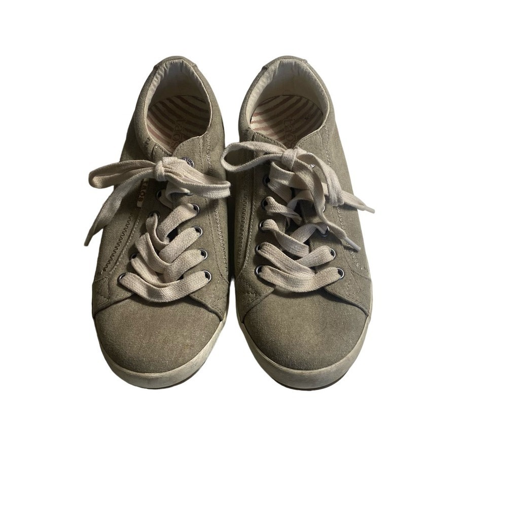 TAOS Footwear Women's  "Star" Oat Wash Canvas Sneakers, Size 8